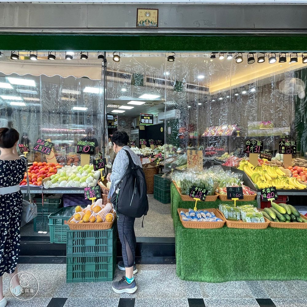 隔熱窗簾｜圓通路水果攤｜給顧客一個涼夏購物體驗-1