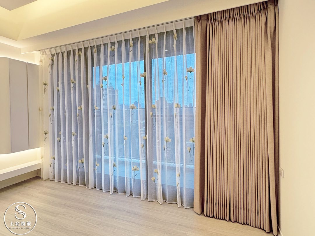 電動窗簾｜智能窗飾藝術，打造一份柔和及舒適｜上允窗簾-3