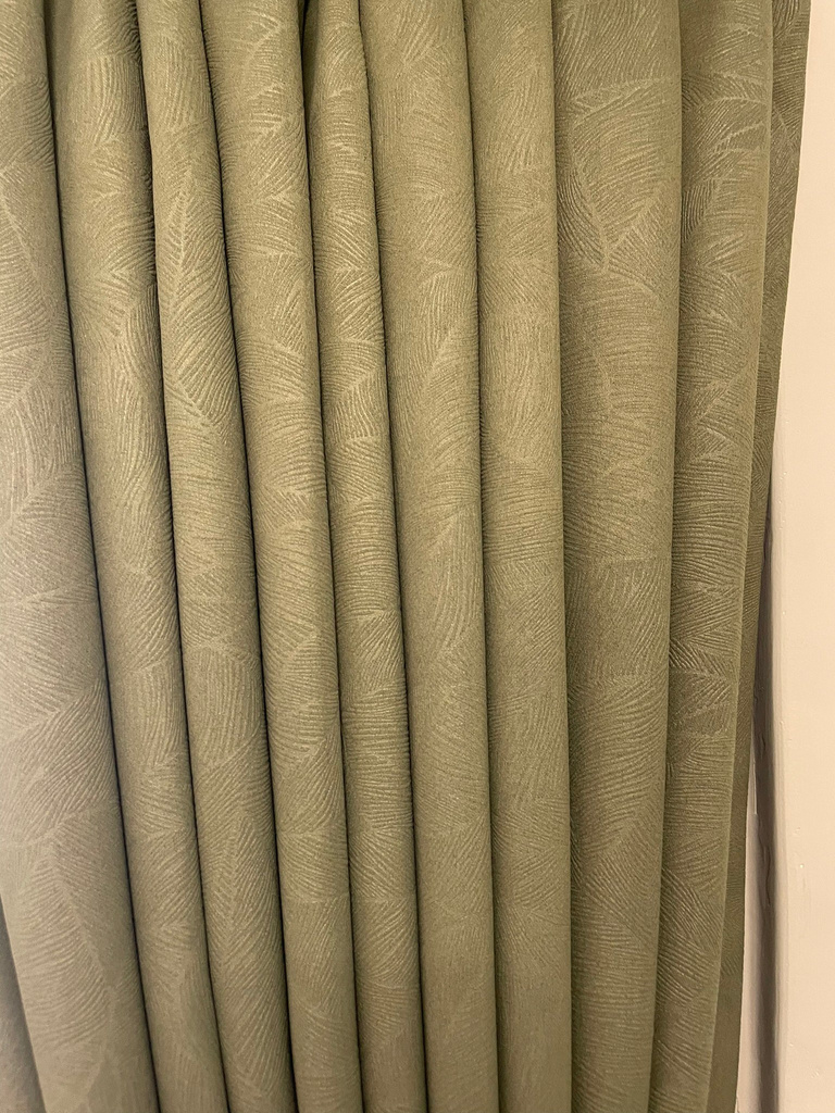喜歡的房間窗簾款式遮光度不夠怎麼辦？遮光布滿足你對窗簾的所有需求｜上允窗簾-2