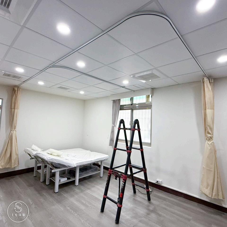 遮光布簾輕鬆解決美體工作室（美容/病房）隔間問題！｜上允窗簾-2