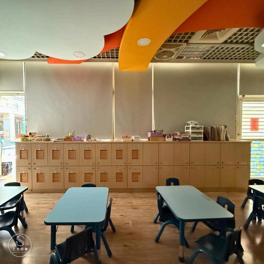 幼兒園選擇防水防焰遮光捲簾的5大理由！安全又實用｜上允窗簾-2