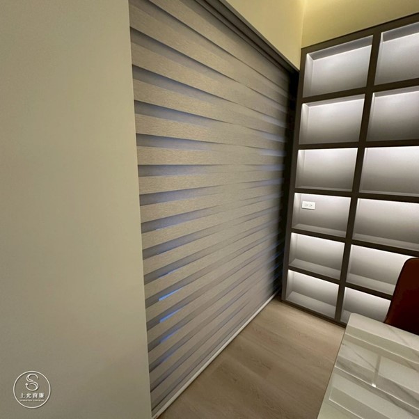 餐廳窗簾首選：調光簾讓空間更有層次美-2