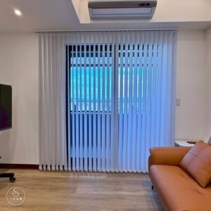 客廳窗簾推薦懶人包｜為何越來越多人選直立簾-2