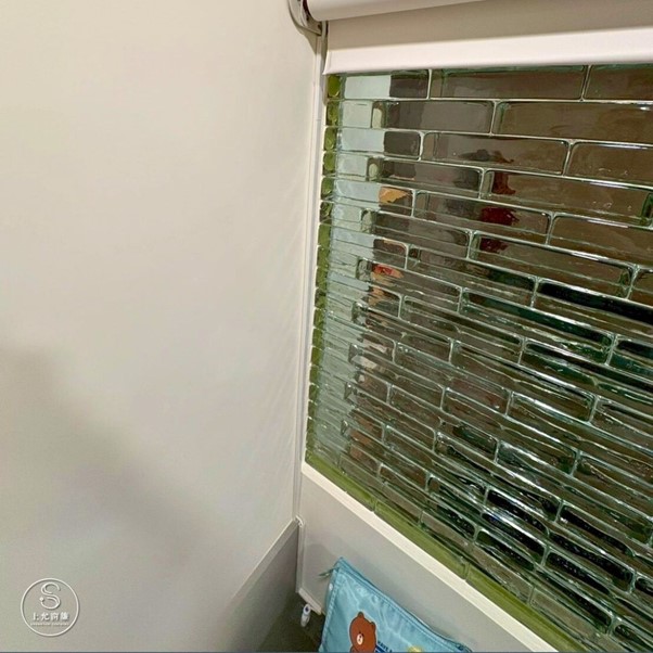 從此不用下床拉窗簾！電動捲簾帶來的極致生活儀式感-2