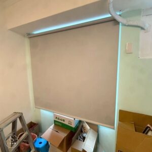 小坪數臥室救星：用灰調捲簾營造北歐簡約風-3