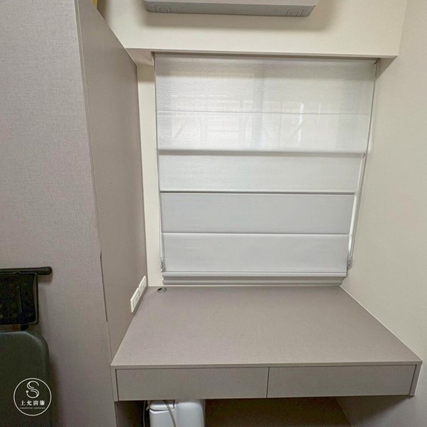 小房間救星：羅馬捲簾設計讓空間瞬間放大不壓迫-4