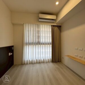 吸音、隔熱、全遮光：高 CP 值房間窗簾款式-1