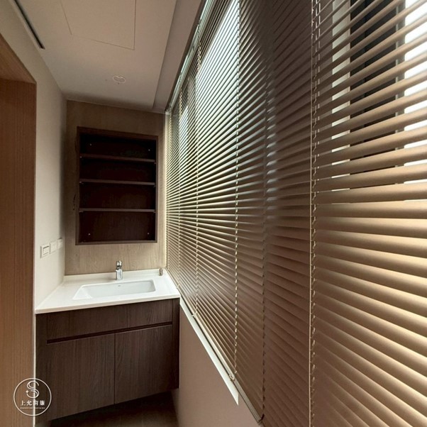 抗UV、耐腐蝕，浴室專用鋁百葉簾的四大性能優勢-1