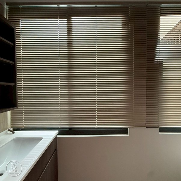 抗UV、耐腐蝕，浴室專用鋁百葉簾的四大性能優勢-3