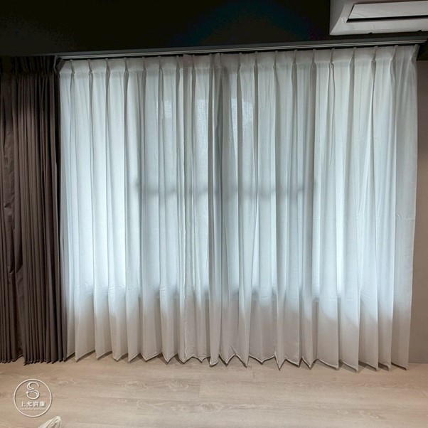 房間窗簾款式挑選懶人包:從採光、隱私到風格的一站式教學-3